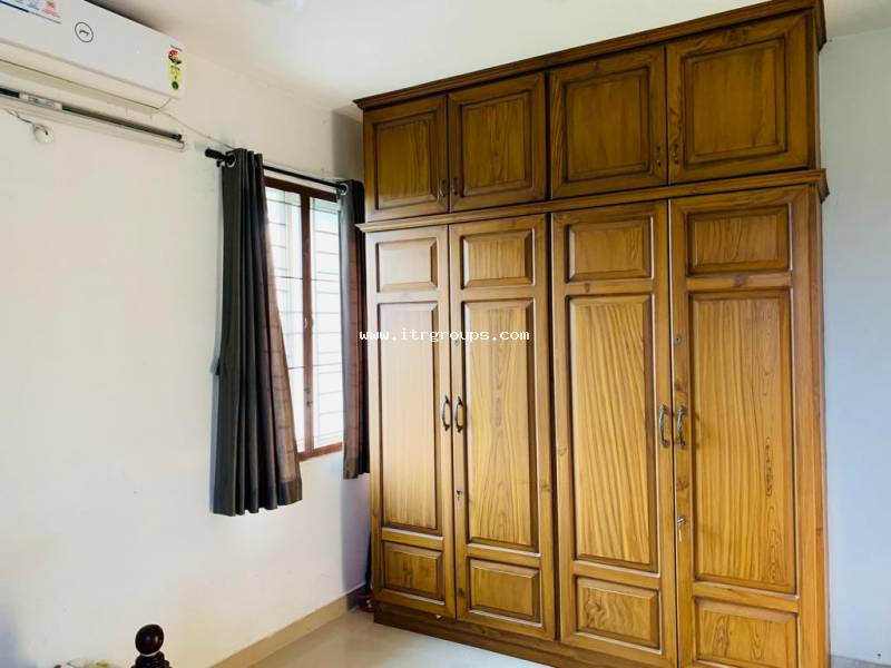 3 BHK FULLY FURNISHED FLAT FOR SALE AT KAKKANAD -(883)